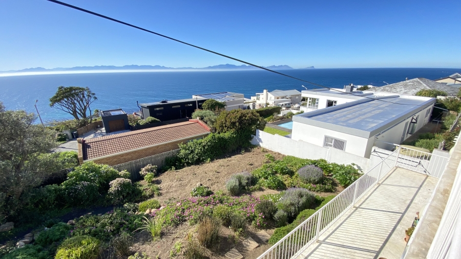 3 Bedroom Property for Sale in Murdock Valley Western Cape